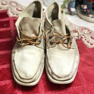 Kenneth Cole Chukka boots mens size 8.5